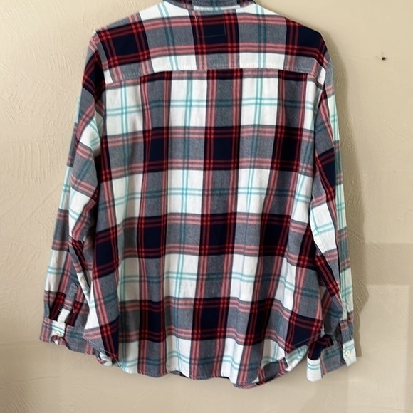 Old Navy size XXL flannel button down white red blue plaid long sleeves - Picture 7 of 15